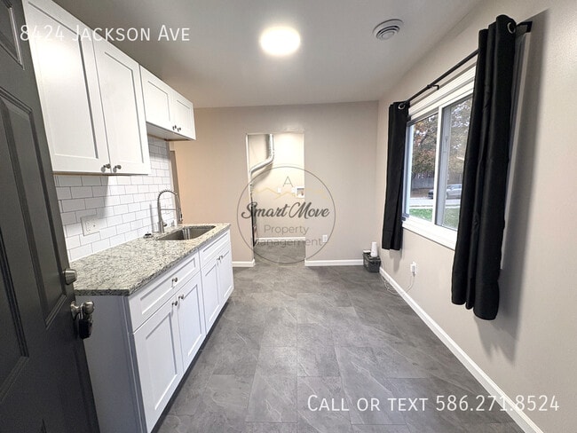 Building Photo - 8424 Jackson Ave