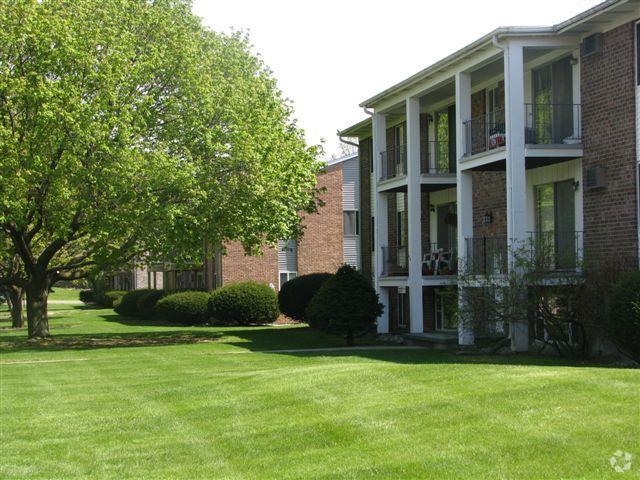 Edificio - Sandridge Townhomes & Apartments