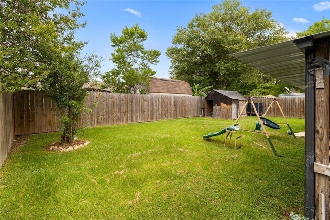 Building Photo - 2743 Flintrock Cir