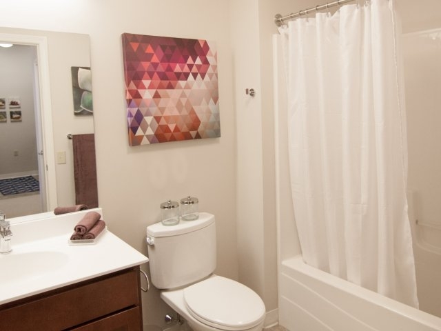 Baño - Pine Valley Lofts