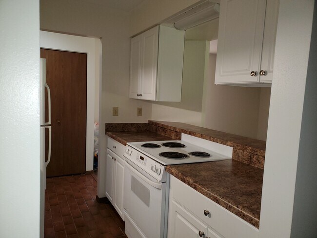 Building Photo - 5741 Autumn Ridge Ct
