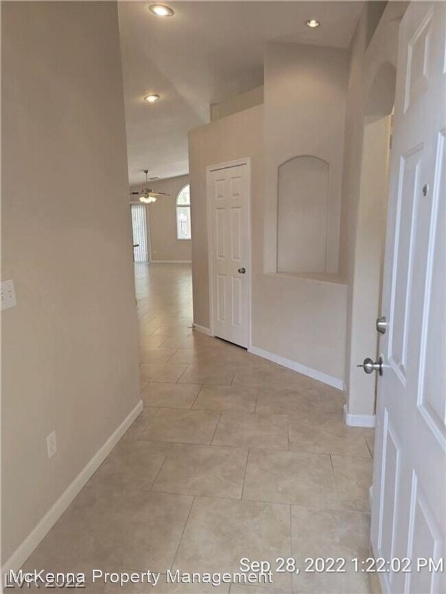 Building Photo - 3 br, 2 bath House - 1388 Dragon Rock Dr
