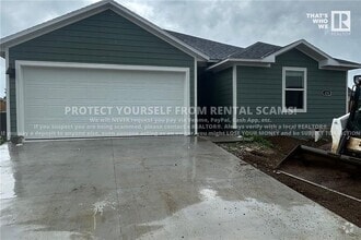 Building Photo - 420 Raegan St