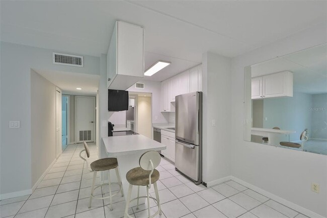 Foto del edificio - 3325 Bayshore Blvd