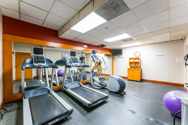 Foto del edificio - 9880 N Scottsdale Rd