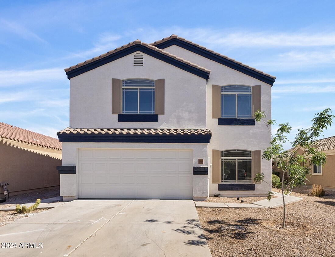 Primary Photo - 37260 W Amalfi Ave