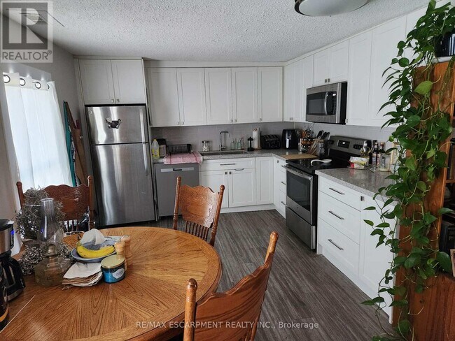 Photo du bâtiment - 20 Hetherington St