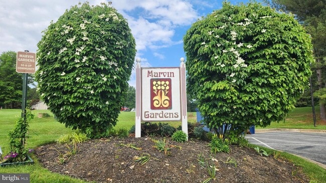 Building Photo - 1830 Vincenza Dr