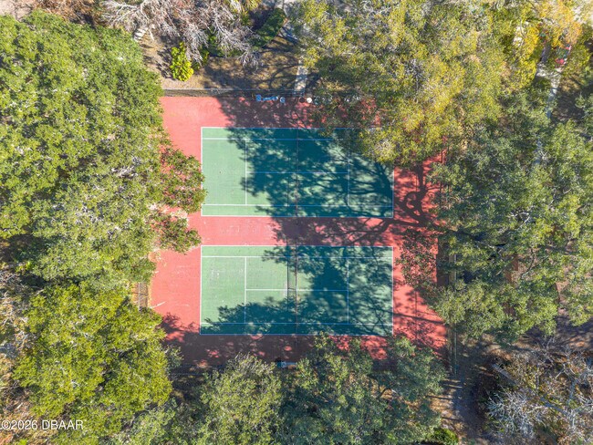 Foto del edificio - 24 Pinehurst Pl