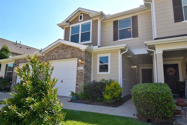 Foto del edificio - 16121 Limestone Lake Dr