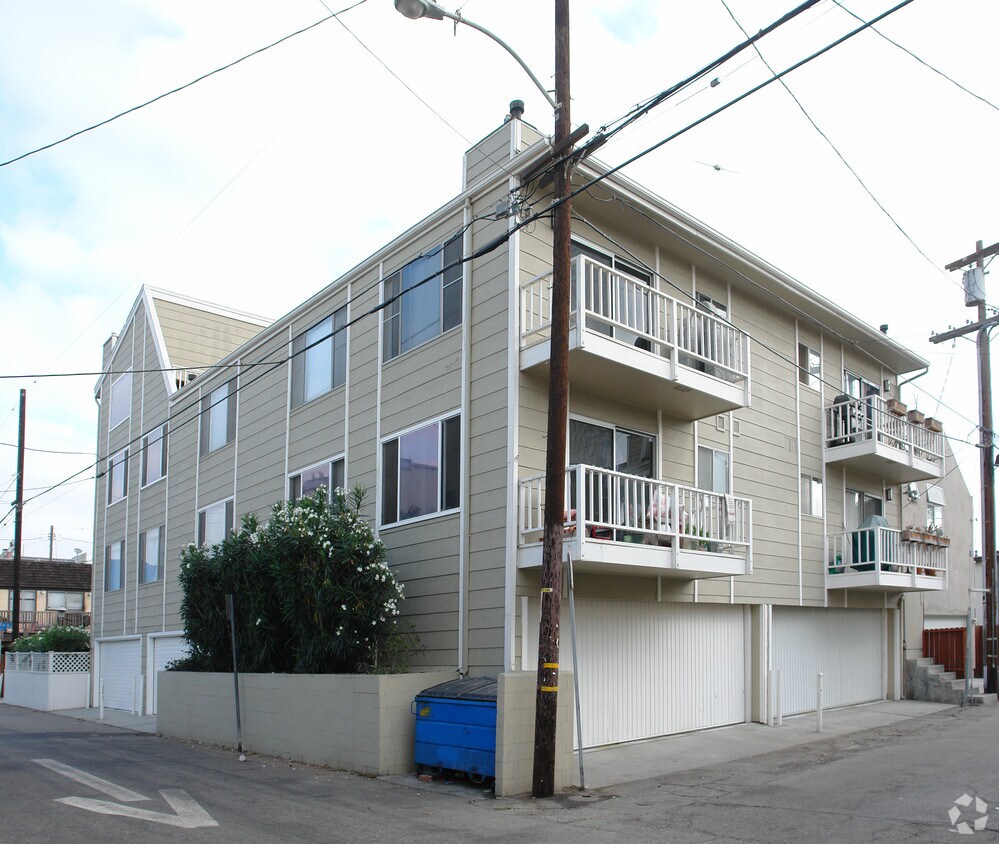 Foto del edificio - 10 19th Ave