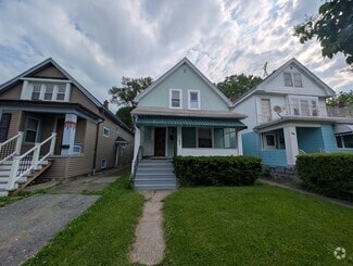 Building Photo - 145 Merrimac St