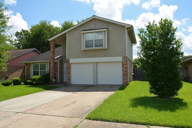 Foto del edificio - 3703 Embarcadero Dr