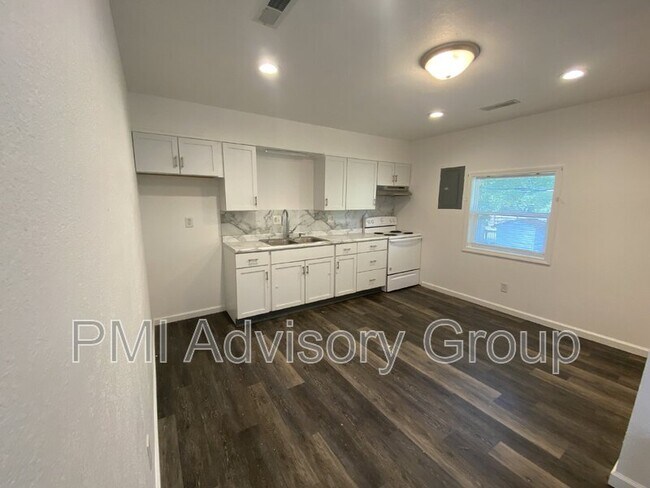 Foto del edificio - 2810 SE Monroe St