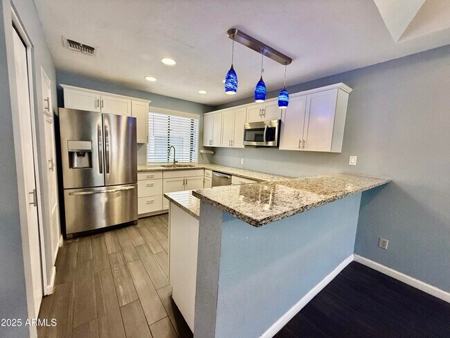 Foto del edificio - 11666 N 28th Dr