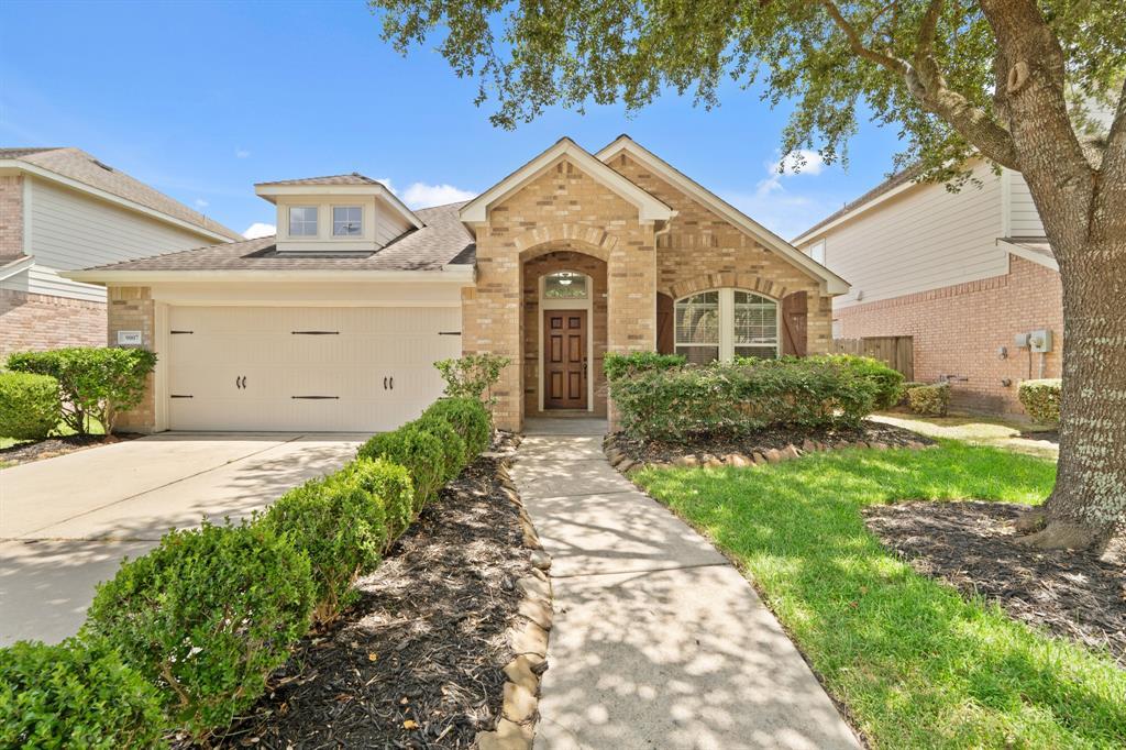 Foto principal - 9007 Painted Daisy Ln
