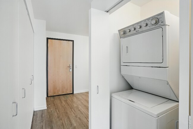 Foto del edificio - 1372 S Wabash Ave