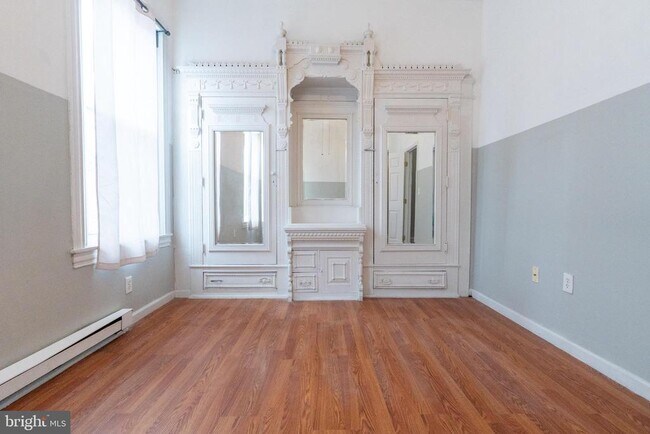 Building Photo - 2219 N 16th St