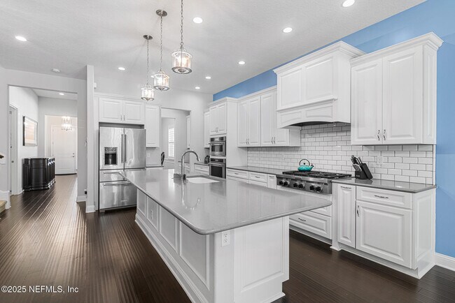 Building Photo - 217 Bonita Vista Dr