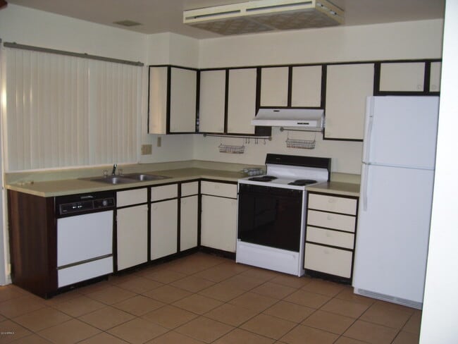 Foto del edificio - 6034 N 30th Ave