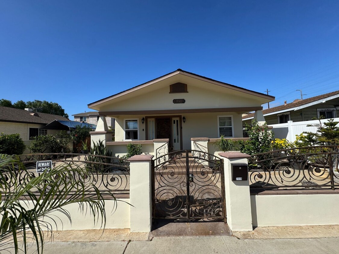 Primary Photo - Renovated House for Rent