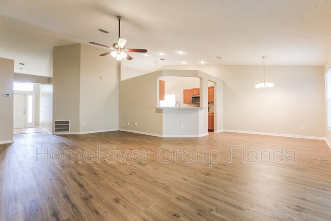 Building Photo - 10508 Walker Vista Dr