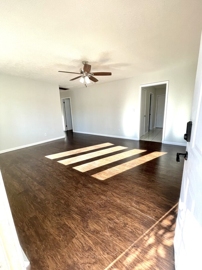 Entrance into Living Room - 1629 W Scott St