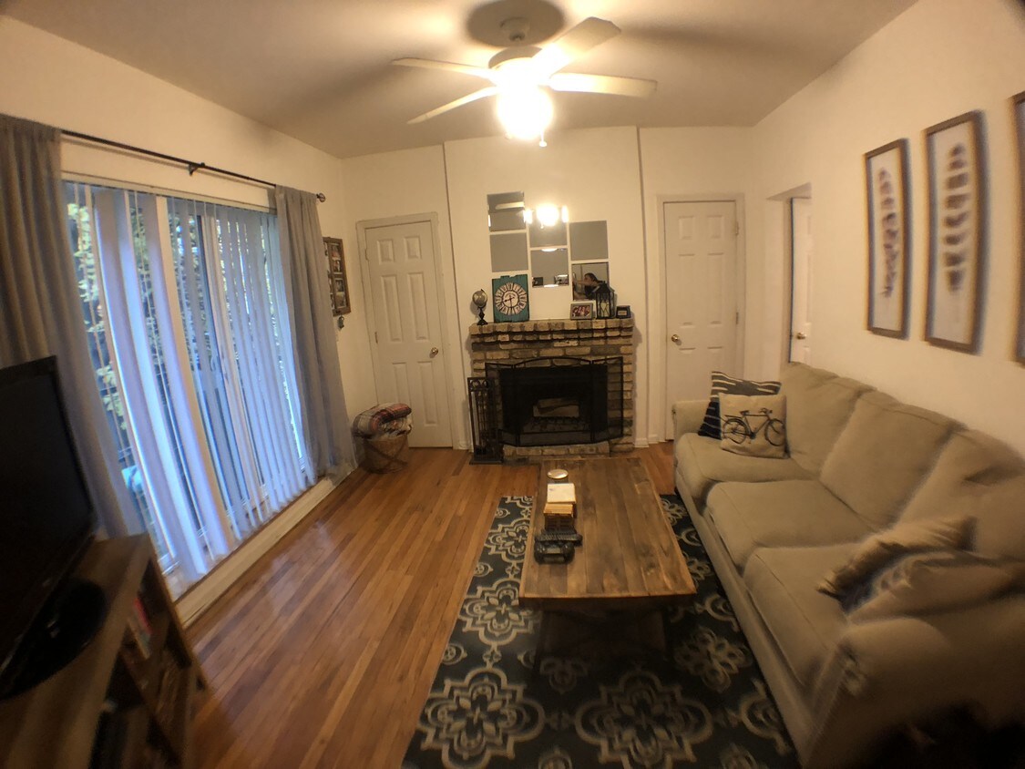 Primary Photo - 507 W Deming Pl