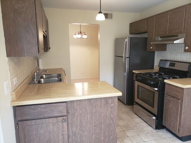 Foto del edificio - 1104 Wildberry Ct