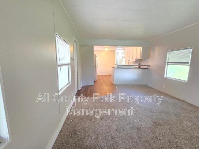 Foto del edificio - 2735 W 10th St