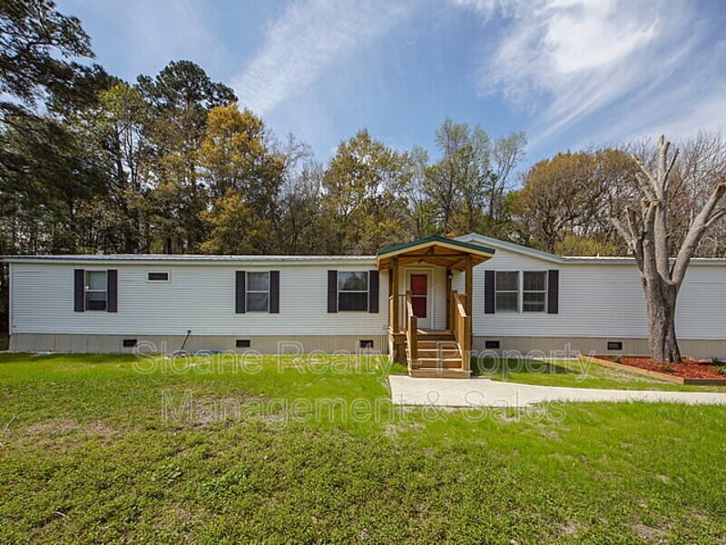 Foto principal - 3184 Sanders Rd