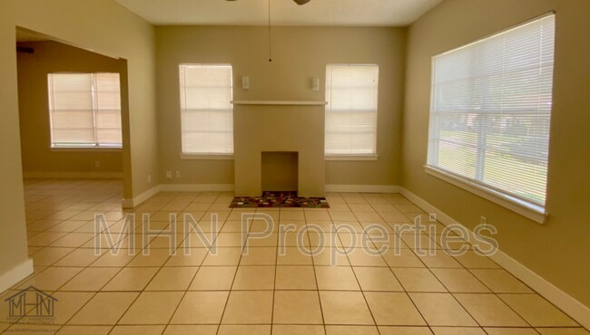 Building Photo - 1344 Schley Ave
