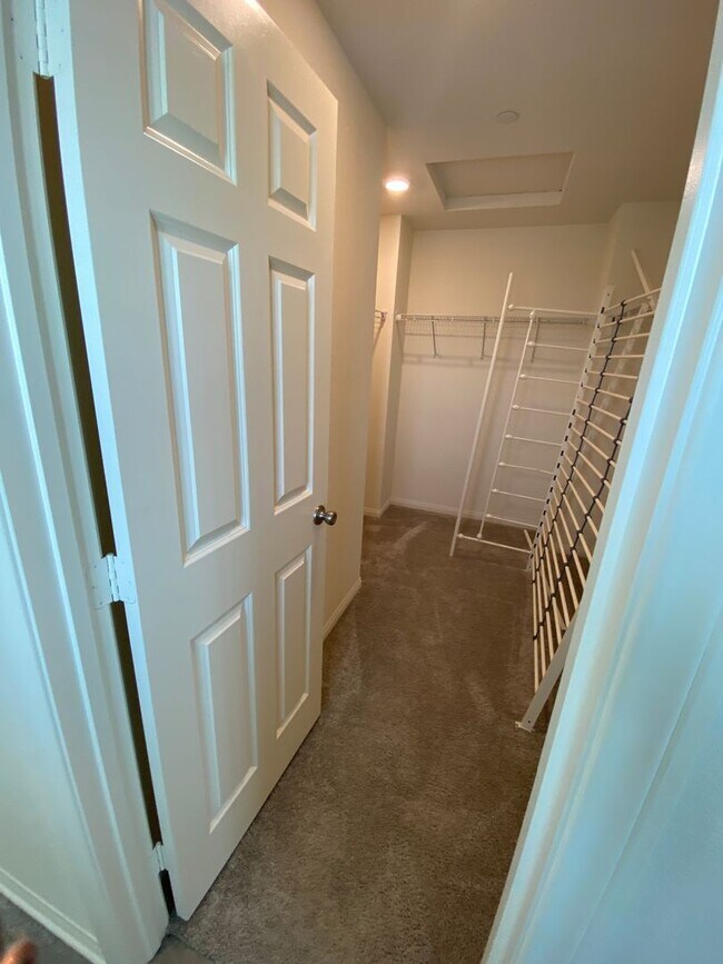 Building Photo - Beautiful Home in Perris