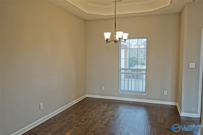 Building Photo - 143 Long Bow Dr