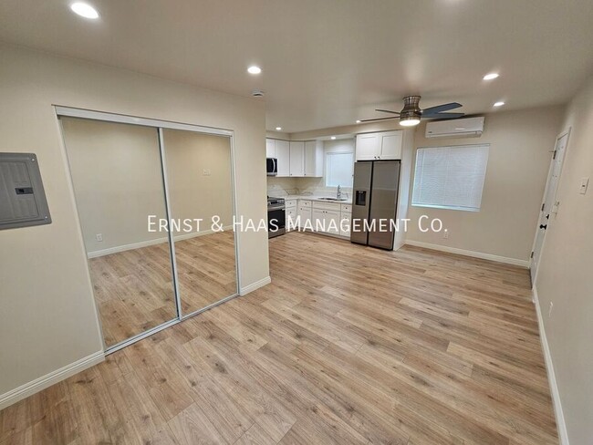 Building Photo - Brand New Belmont Shore Studio Apartment!