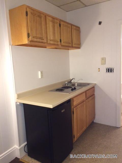 Foto principal - 272 Newbury St