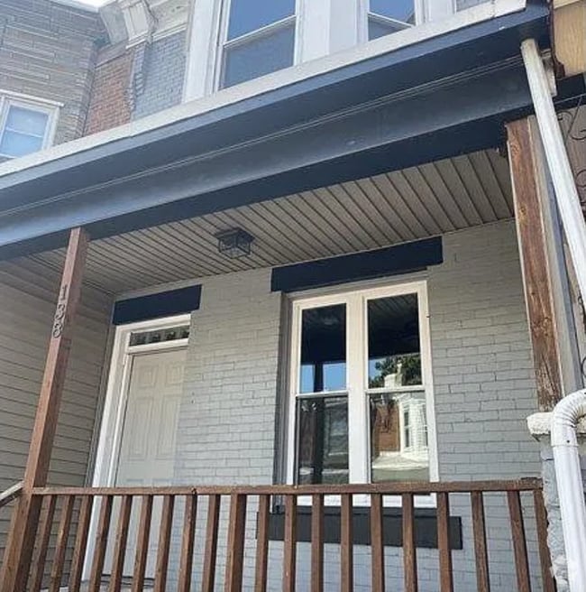 Building Photo - 138 N 54th St