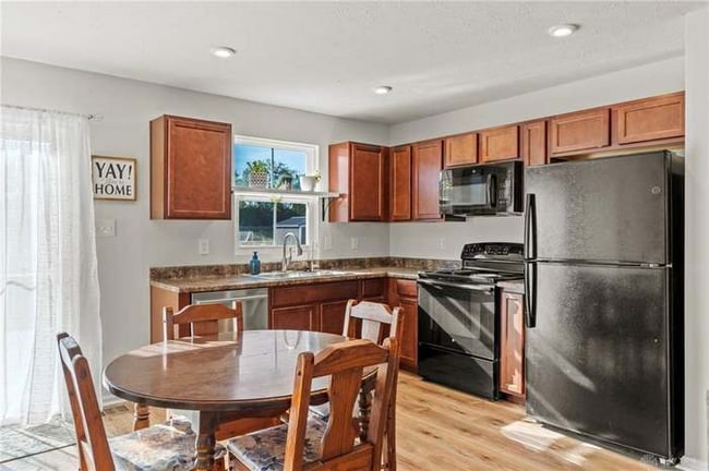 Building Photo - 2723 Tennessee Dr