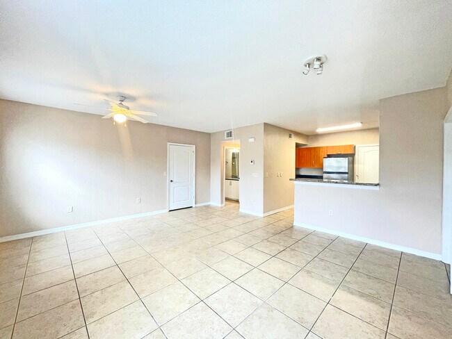 Foto del edificio - 140 SW Peacock Blvd