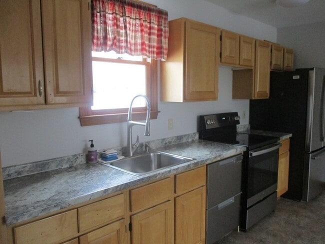 Building Photo - 116 Hayden Rowe Street Unit 2
