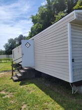 Building Photo - 472 Ruben Wells Rd