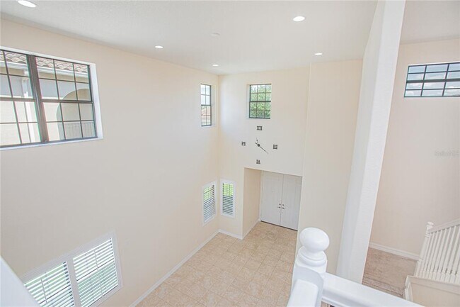Building Photo - 10478 Stapeley Dr