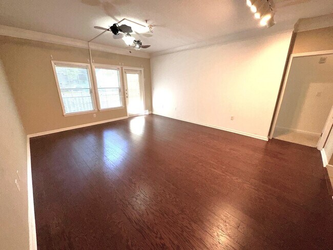 Building Photo - 4105 Westchester Ridge NE