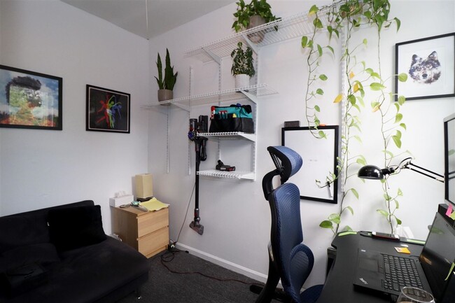 Foto del edificio - 318 6th St