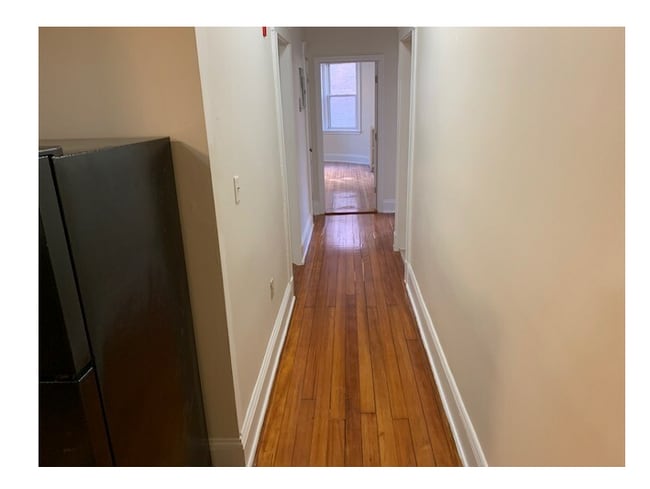 Building Photo - 1728 Beacon St