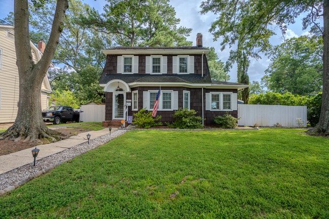 Photo - 3577 Westminster Ave (Norfolk, VA) House