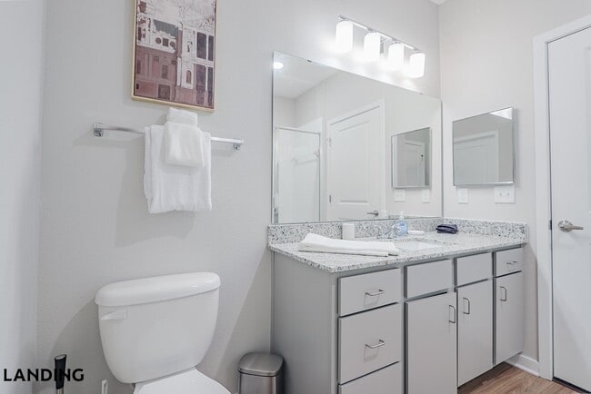 Building Photo - 2331 Commerce Park Dr NE