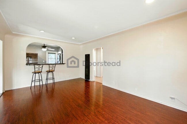 Building Photo - 1427 W I St