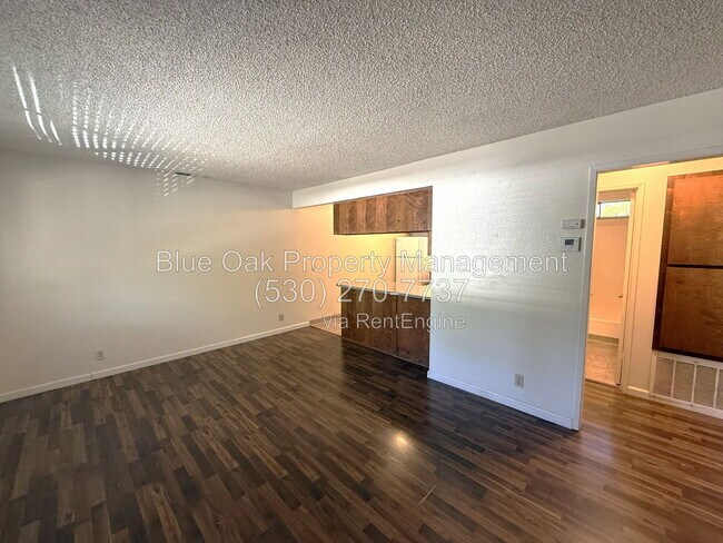 Foto del edificio - 985 Salem St
