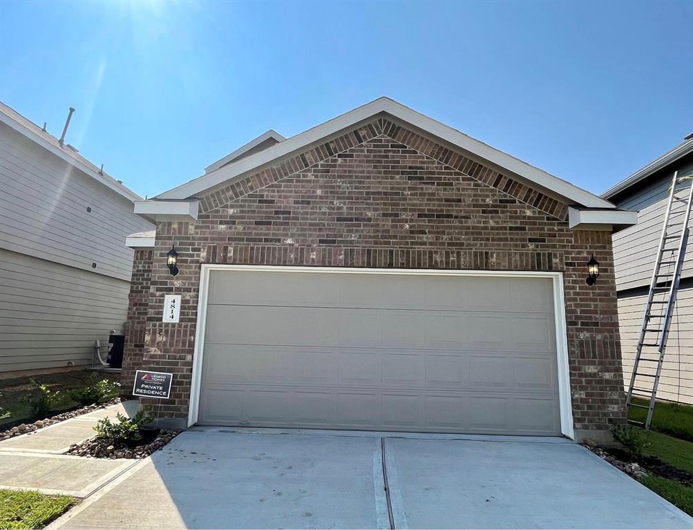 Foto principal - 4814 Blue Jacaranda Wy